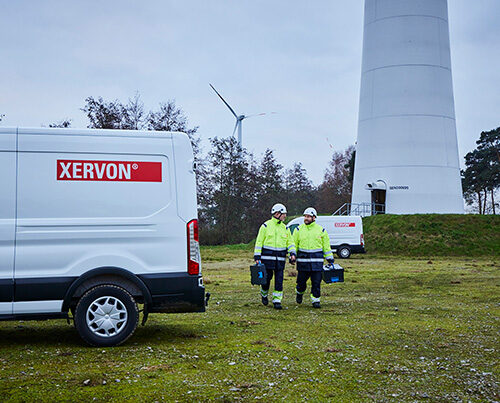 Mitarbeiter von XERVON Wind bei Instandhaltungsarbeiten