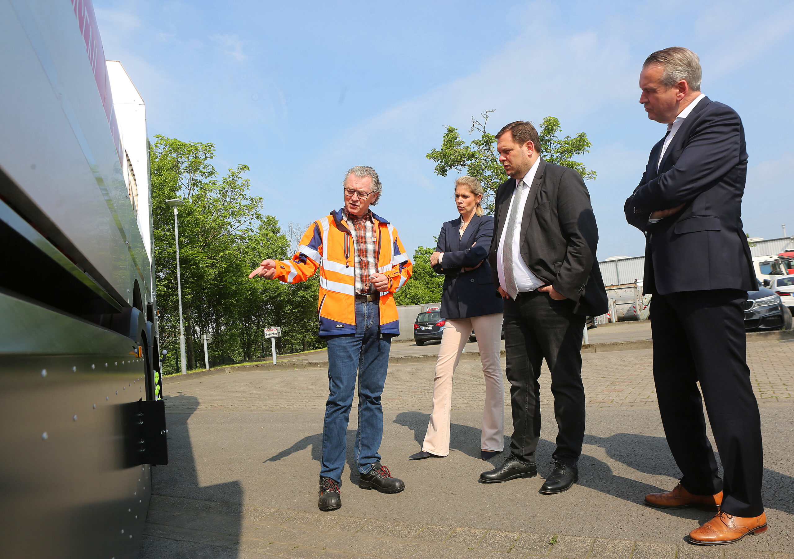 Vorstellung des neuen Wasserstofffahrzeugs bei der WBO